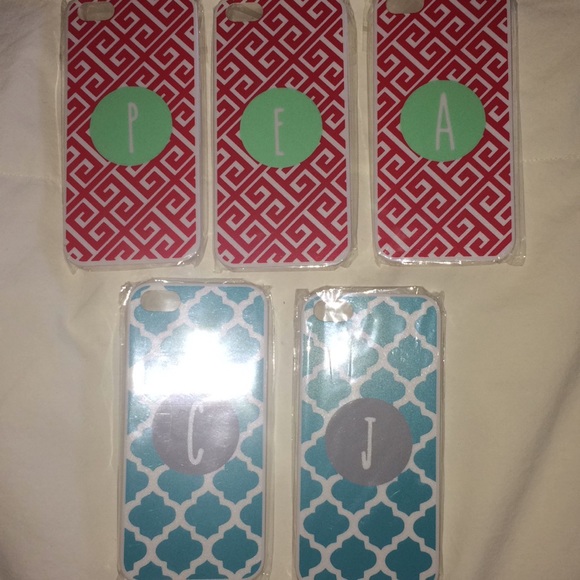 IPhone 5/S Initial Cases - Picture 3 of 6